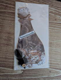 Bottle graduate card