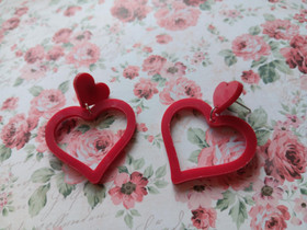 Red heart earring
