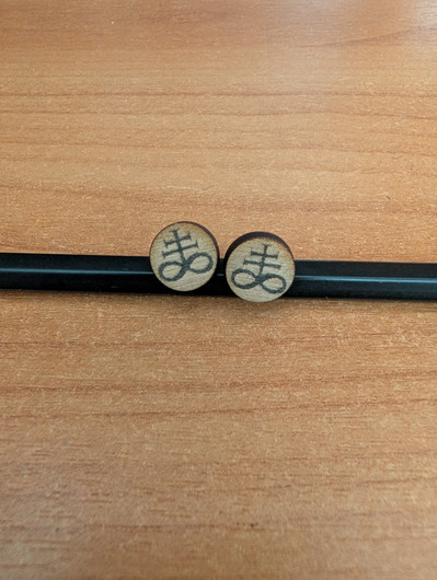 Brimstone stud earrings