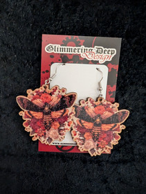 Pääkallokiitäjä korvakorut 