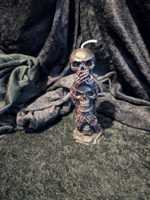 Black beeswax skull candle 