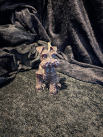 Black beeswax dogcandle 
