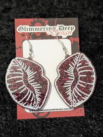 Red lip earrings 