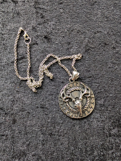 Moose necklace 2 quality