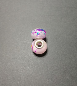 Pink splat lock bead