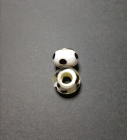 Lock bead black dots