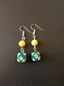 Spotted cube earrings
