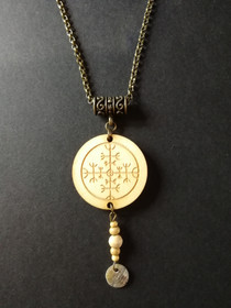 GD viikinkikaulakoru suojelusriimu simpukalla