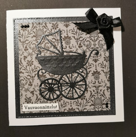 Vauvakortti mustat vaunut