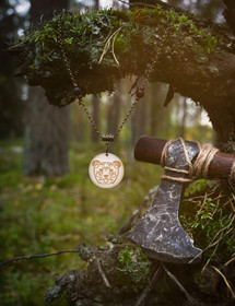 Pohjolan eläimet korusarja kaulakoru karhu 