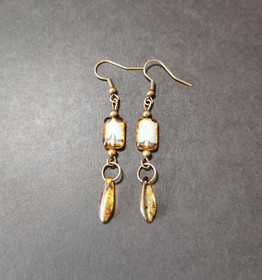 Keskiaika korvakorut pisara 