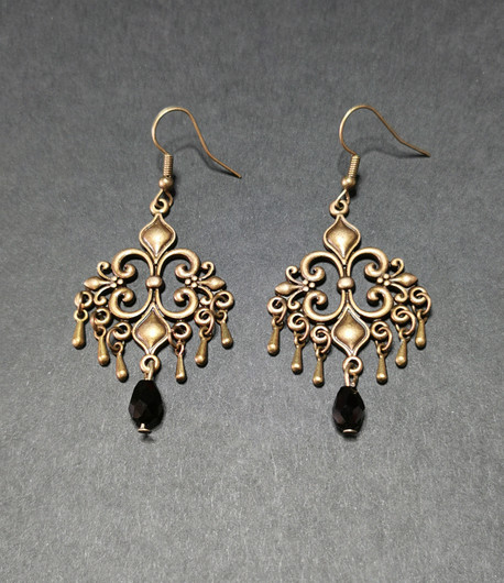 Hanging drop earrings with black beads
