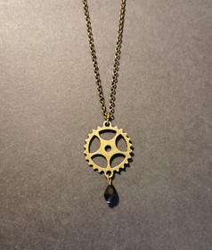 Gear necklace with black drop
