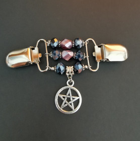 Villatakkiklipsu pentagrammi 