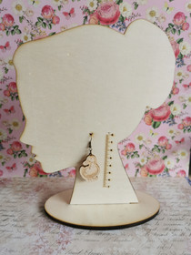 Iloiset ankka korvakorut puusta