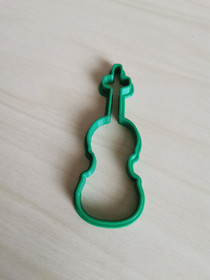 Violin cookie cutter