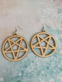 Puiset pentagrammi korvakorut 