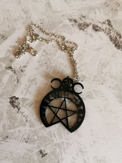 Witch kaulakoru