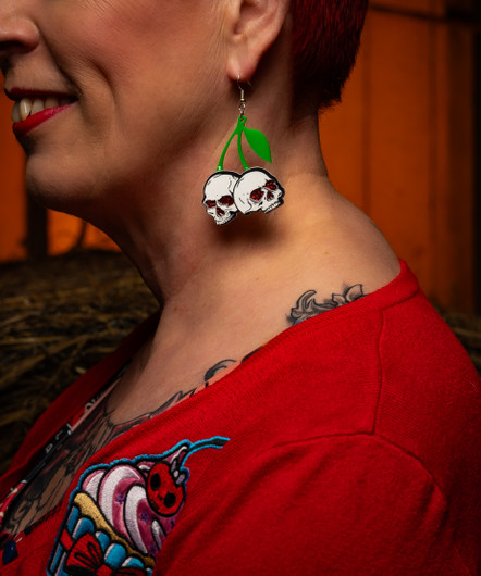 Skull cherry earrings