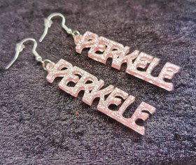 Pinkki glitter Perkele korvakorut 