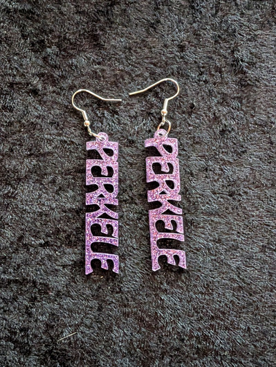 Lila glitter Perkele korvakorut 