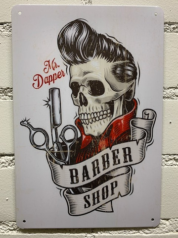 Nostalgisia  Parturi peltikylttejä 33 kpl 2,50€ kpl