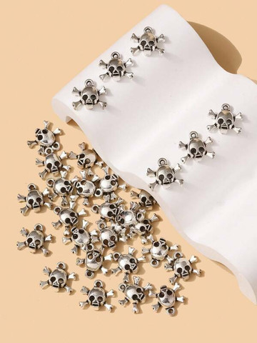 Pääkallo ketjun riipuksia 30 kpl