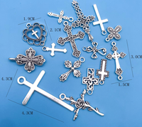 Metalli risti valikoima 15 kpl