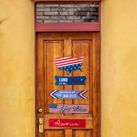 U.S.A Seinäkoriste puinen