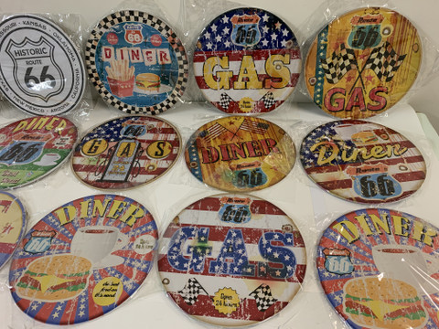 USA Route 66 peltikylttejä 30kpl 3,50€ kpl Nyt 1,75€ kpl