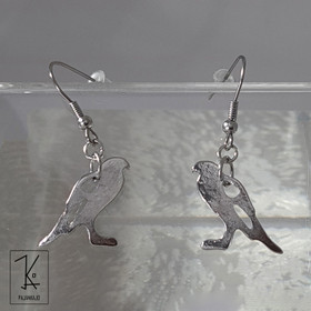 Kotka Korvakorut, Teräs