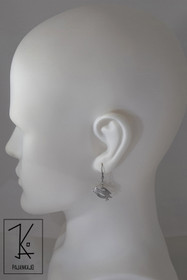 Pöllö Korvakorut, Teräs