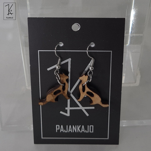 Kärppä Korvakorut, Puu