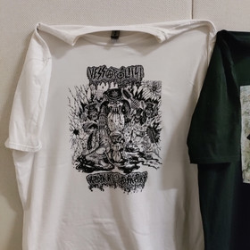 Vessapoliisi - Kaikki Paskaks - T-Shirt