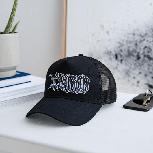 Licuation - 2023 Logo - Trucker lippis