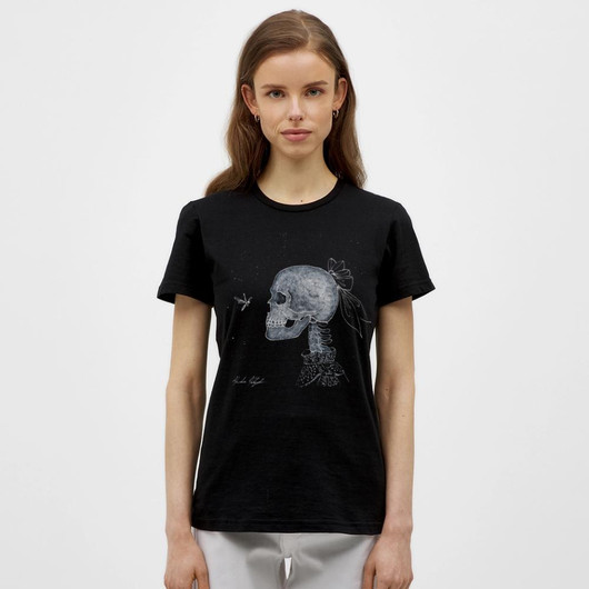 Art by Elvyren - Neitokainen - Ladyfit T-Shirt