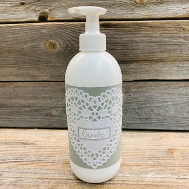 KÄSIDESI PUMPPUPULLO, VALKO/HOPEA