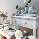 METALLITARJOTIN, ANTIIKIN KERMANVALKOINEN 33,50x15 cm (Keskikoko)