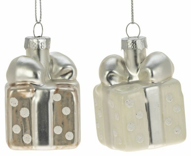 LASIPAKETTI, KUUSENKORISTE 6 cm, 2 erilaista