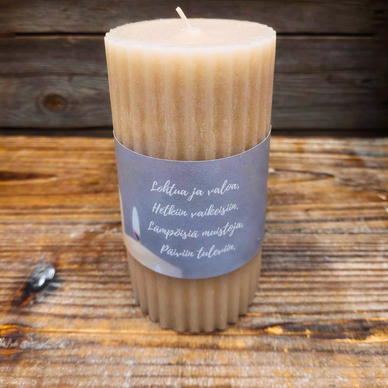 MIETELAUSEKYNTTILÄ, BEIGE 14,2 cm