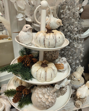 3-KERROSTARJOTIN VALKOINEN, METALLIA 28x28x33 cm