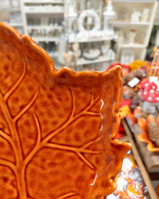 VAAHTERANLEHTI-LAUTANEN KERAAMINEN, TERRACOTTA 19x18x3,5 cm