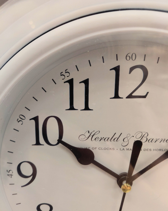 SEINÄKELLO, VALKOINEN Ø 25 cm