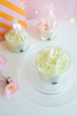 ICE MATCHA LATTE - TUOKSUKYNTTILÄ LASIPURKISSA
