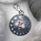 PUIKKOMITTA-AVAIMENPERÄ, PUMPULI-PUPU 6 cm