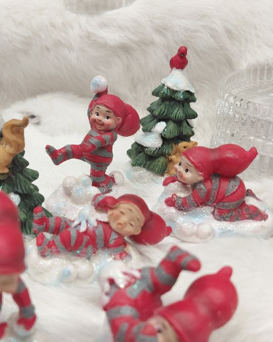 TONTTUJEN LUMILEIKIT, ERILAISIA (myydään erikseen)