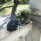 KORISTE NUKKUVA KISSA, MUSTA-VALKOINEN 26x18x11,5 cm