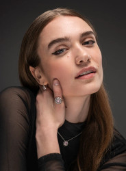 Lumoava Alma korvakorut L55251450000