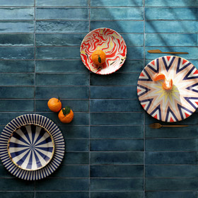 Funktion Blue kiiltävä 6x25 cm seinä- ja lattialaatta