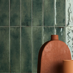 Funktion Smeraldo kiiltävä 6x25 cm seinä- ja lattialaatta